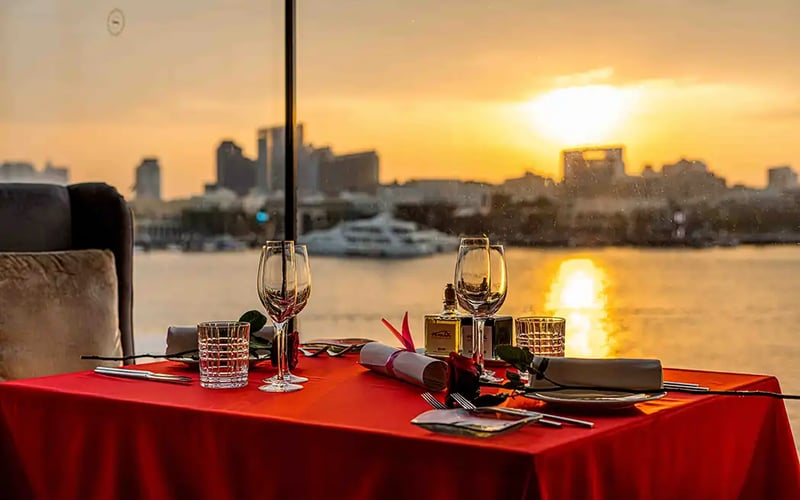 Top 10 Valentine's Day 2025 romantic dinners to book in Dubai